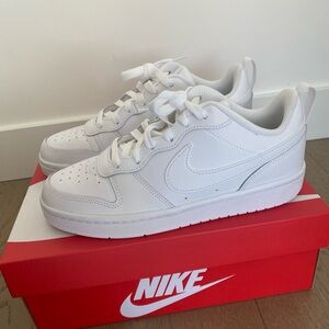 Nike Court Borough Low 2